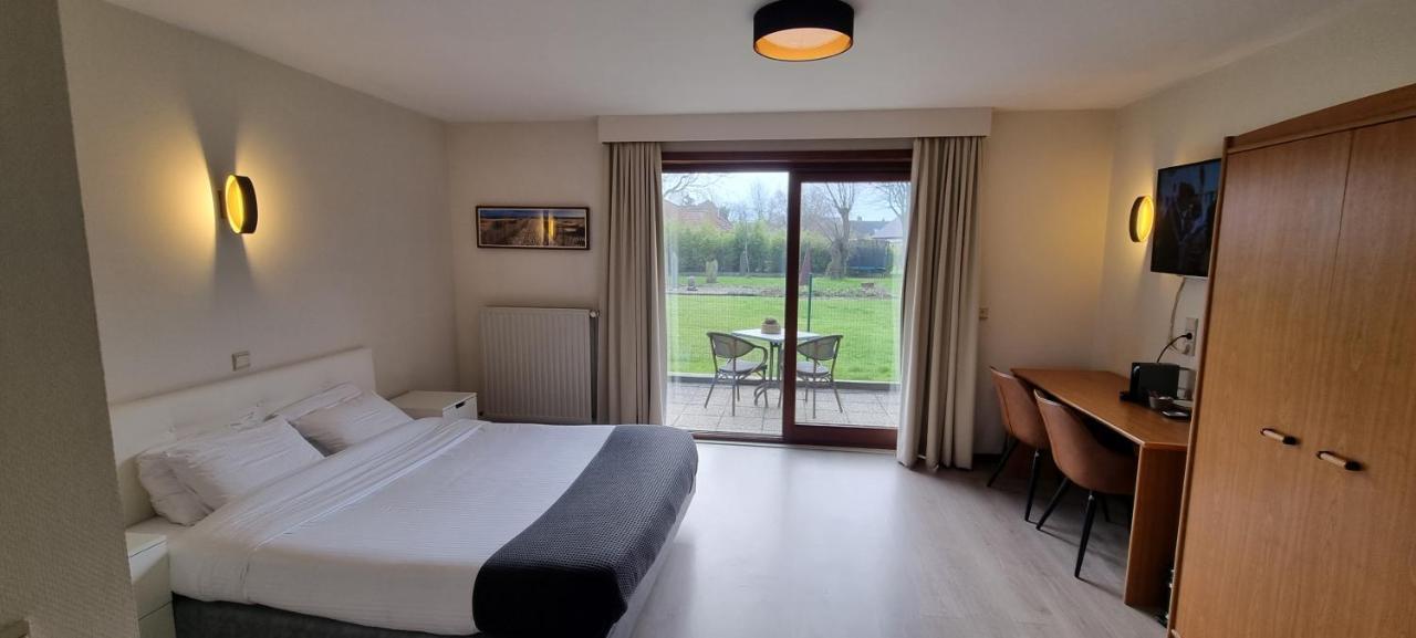 Hotel Westendia And Free Parking Top Breakfast Westende Exterior foto