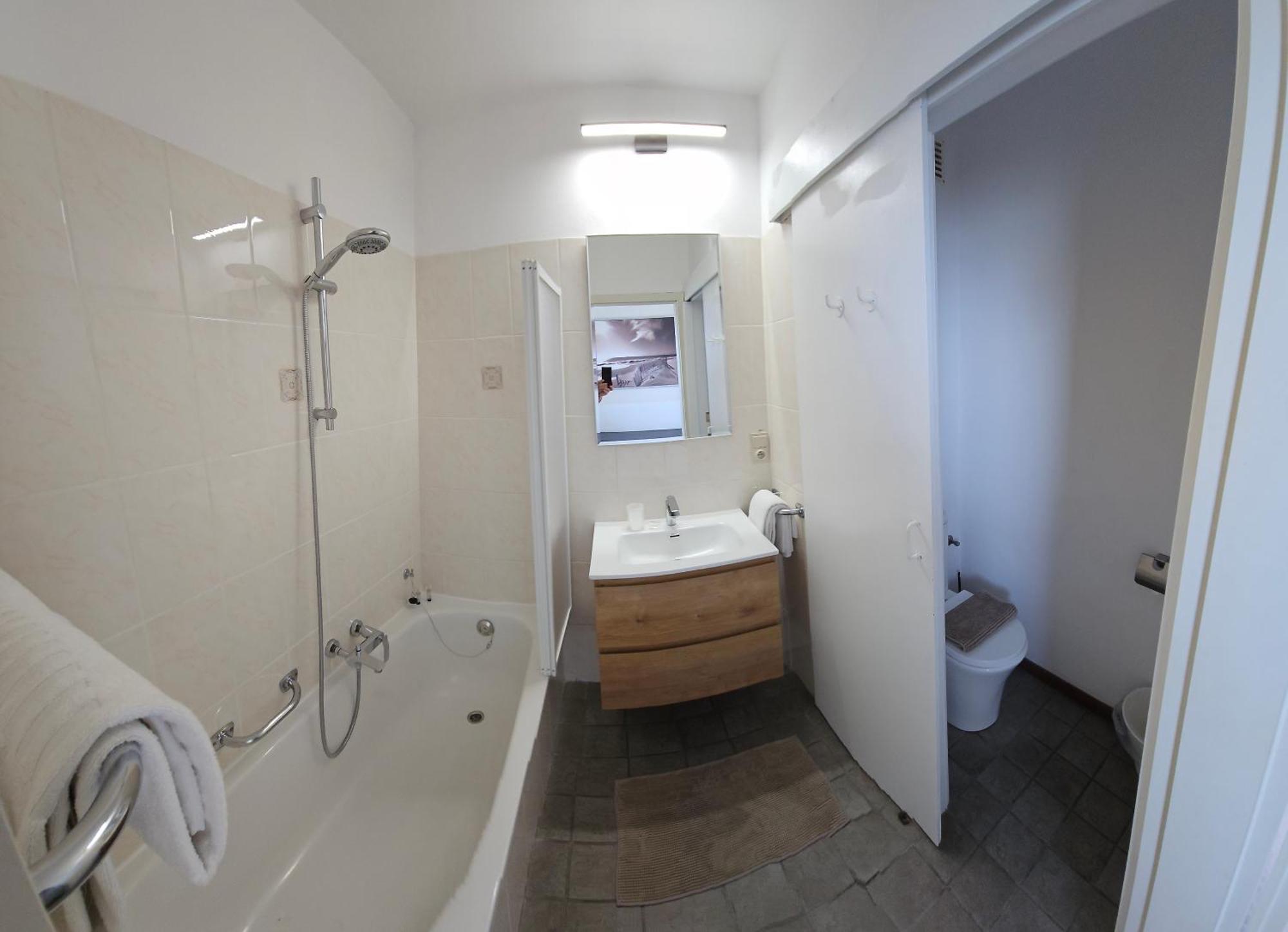 Hotel Westendia And Free Parking Top Breakfast Westende Exterior foto