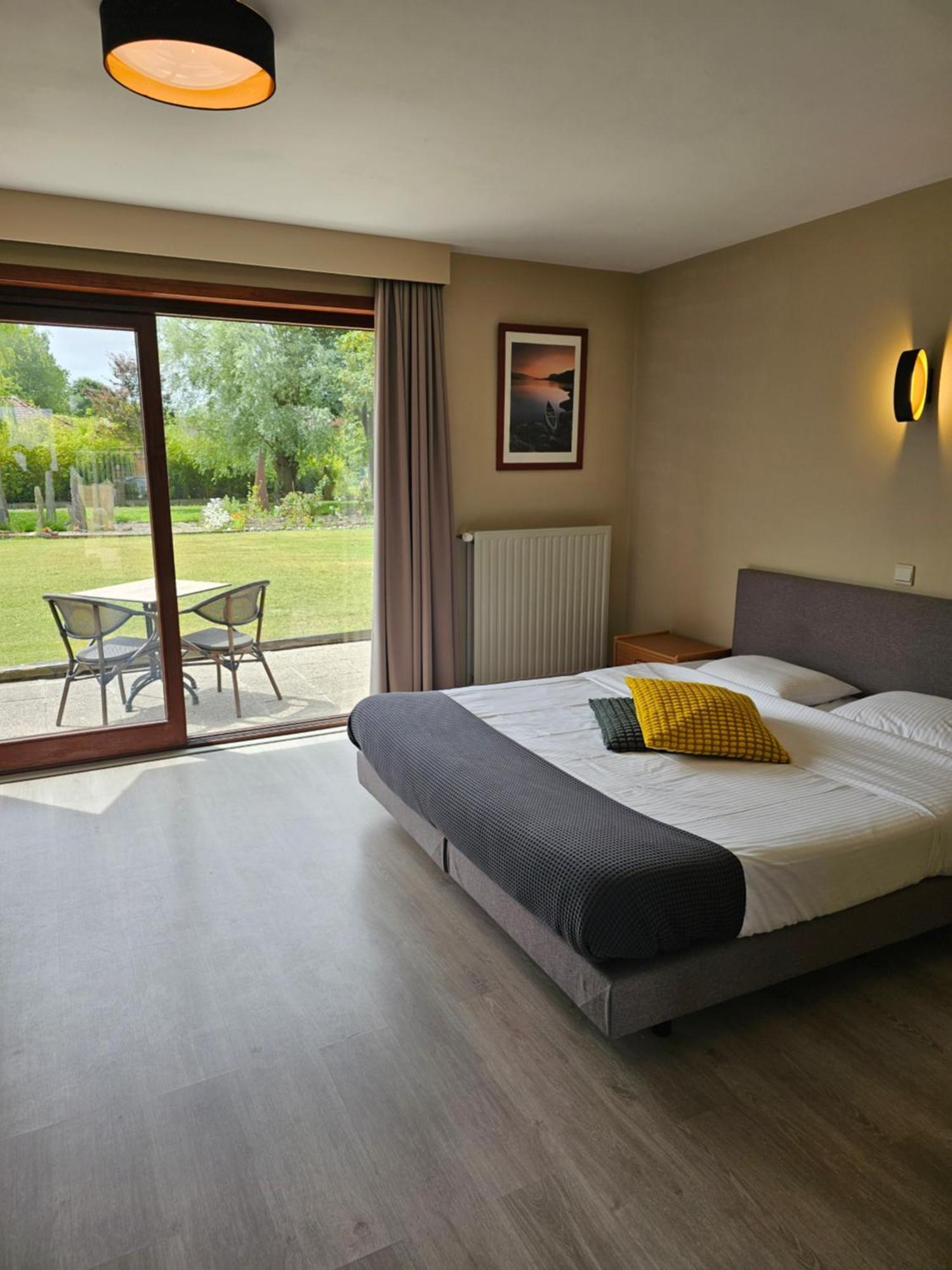 Hotel Westendia And Free Parking Top Breakfast Westende Exterior foto